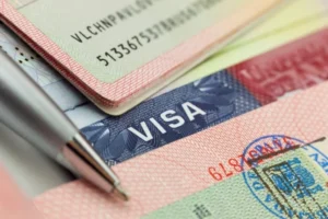 Amerika için öğrenci vizesi - Dünyada çeşitli ülkelerde faaliyet gösteren birçok Dil Okulu, Lise ve Üniversitenin Türkiye temsilciliğini yapmaktayız.